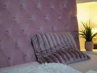 maiamini Live Webcam on CamSoda