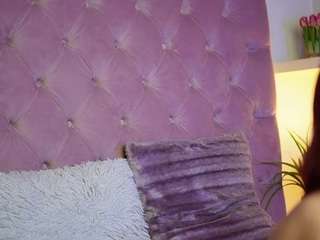 le modèle maiamini est en webcam porno dans un show sur le site camsoda, il possède les tags suivants: black hair,blowjob,dildo or vibrator,full nudity,orgasm,smoking,spanking,tittyfuck,hd,petite,small tits