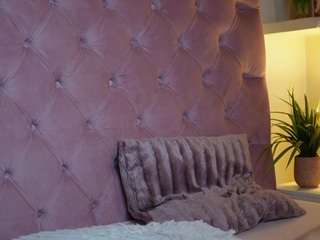 maiamini Live Webcam on CamSoda