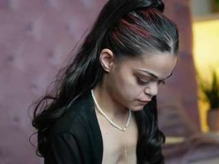 MaiaMini live webcam show