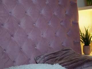 MaiaMini live webcam show