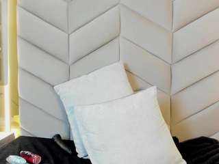 miadixon69 live webcam show
