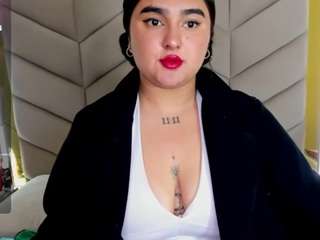 Mia live webcam show