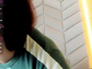 Mia live cam preview