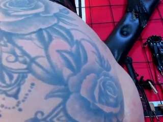 slave-aradia Live Webcam on CamSoda