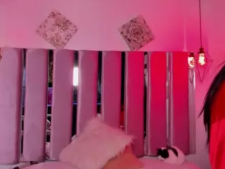 Sofiaajamess's Live Sex Cam Show