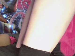 sweeeets85's CamSoda show and profile