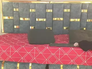 vanessa-love2's Live Sex Cam Show