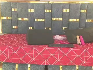 vanessa-love2's Live Sex Cam Show