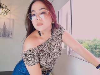 victoriia-collin... Live Webcam on CamSoda