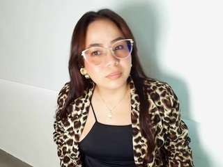 victoriia-collins webcam