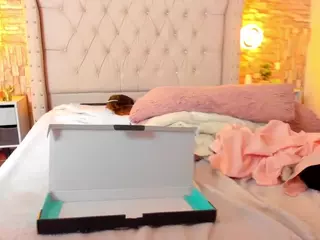 AlexaBravva's Live Sex Cam Show