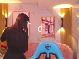  angel09-a chat room