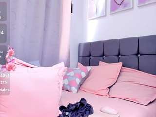 angel09-a Strip live webcam