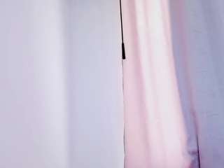 Acest model este live acum. angel09-a