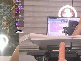 destinyhall1 live cam preview