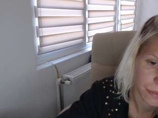 elssarush webcam
