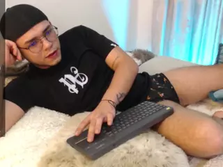 jhosepmoreno's Live Sex Cam Show