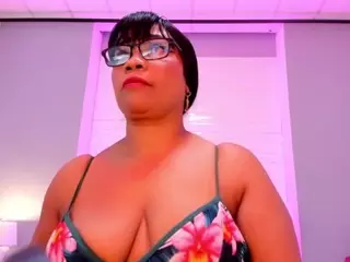 luzdarysanchez's Live Sex Cam Show