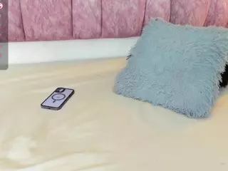 tokio-honey's Live Sex Cam Show