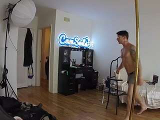 voyeurcam-celticiron-02