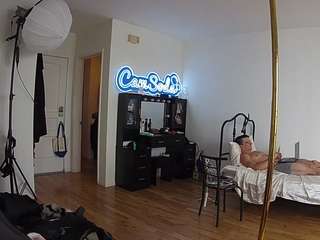 voyeurcam-celticiron-02