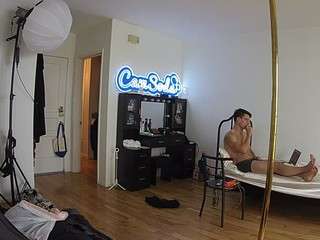 voyeurcam-celticiron-02