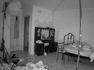 voyeurcam-celticiron-02