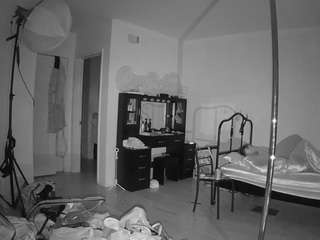 voyeurcam-celticiron-02