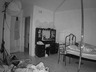 voyeurcam-celticiron-02