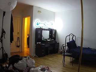 voyeurcam-celticiron-02