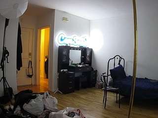voyeurcam-celticiron-02