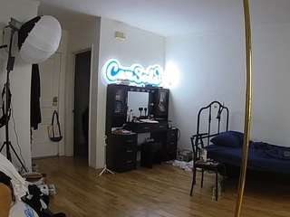 voyeurcam-celticiron-02