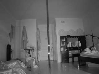 voyeurcam-celticiron-02