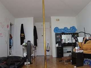 voyeurcam-celticiron-02