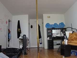 voyeurcam-celticiron-02