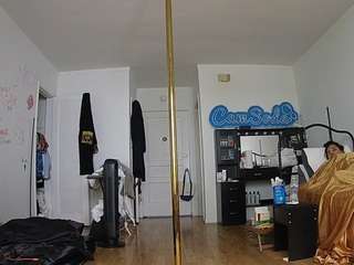 voyeurcam-celticiron-02