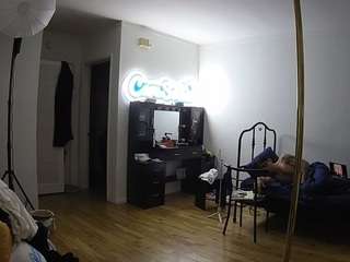 voyeurcam-celticiron-02