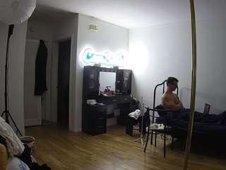 voyeurcam-celticiron-02
