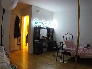voyeurcam-celticiron-02