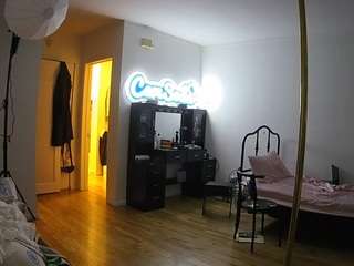 voyeurcam-celticiron-02