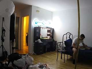 voyeurcam-celticiron-02