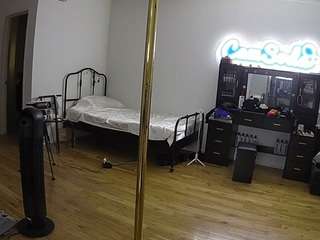 voyeurcam-celticiron-02