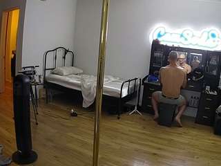 voyeurcam-celticiron-02