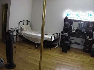 voyeurcam-celticiron-02