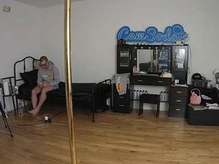 voyeurcam-celticiron-02
