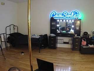 voyeurcam-celticiron-02