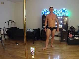 voyeurcam-celticiron-02