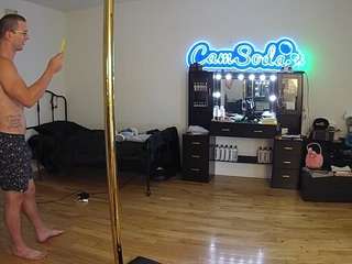 voyeurcam-celticiron-02
