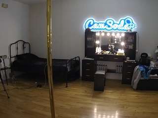 voyeurcam-celticiron-02